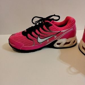 Nike air max shoes size 9 us women pink